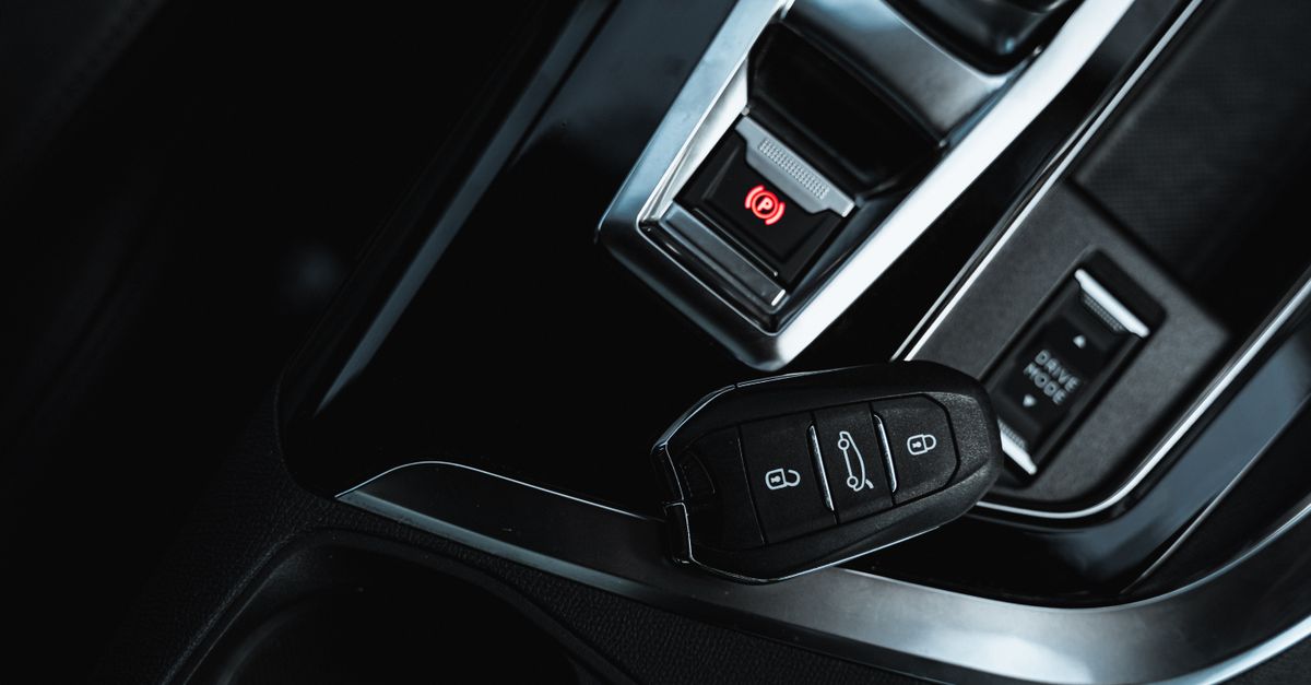 Chevrolet car key fob — A1 Riverdale Locksmith