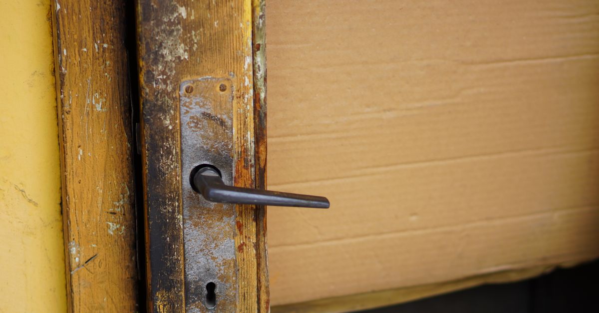 House Lockout Service — A1 Riverdale Locksmith